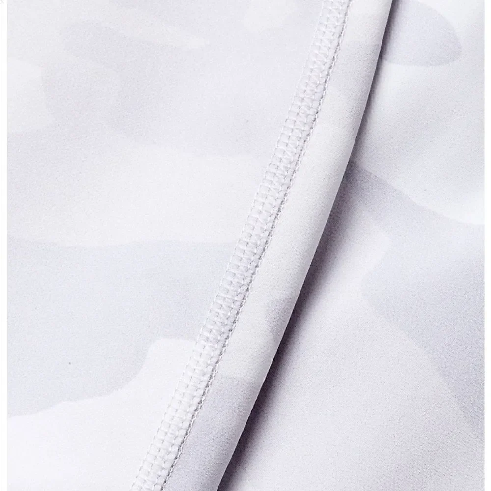 NWOT Alo Yoga white camouflage high waist leggings